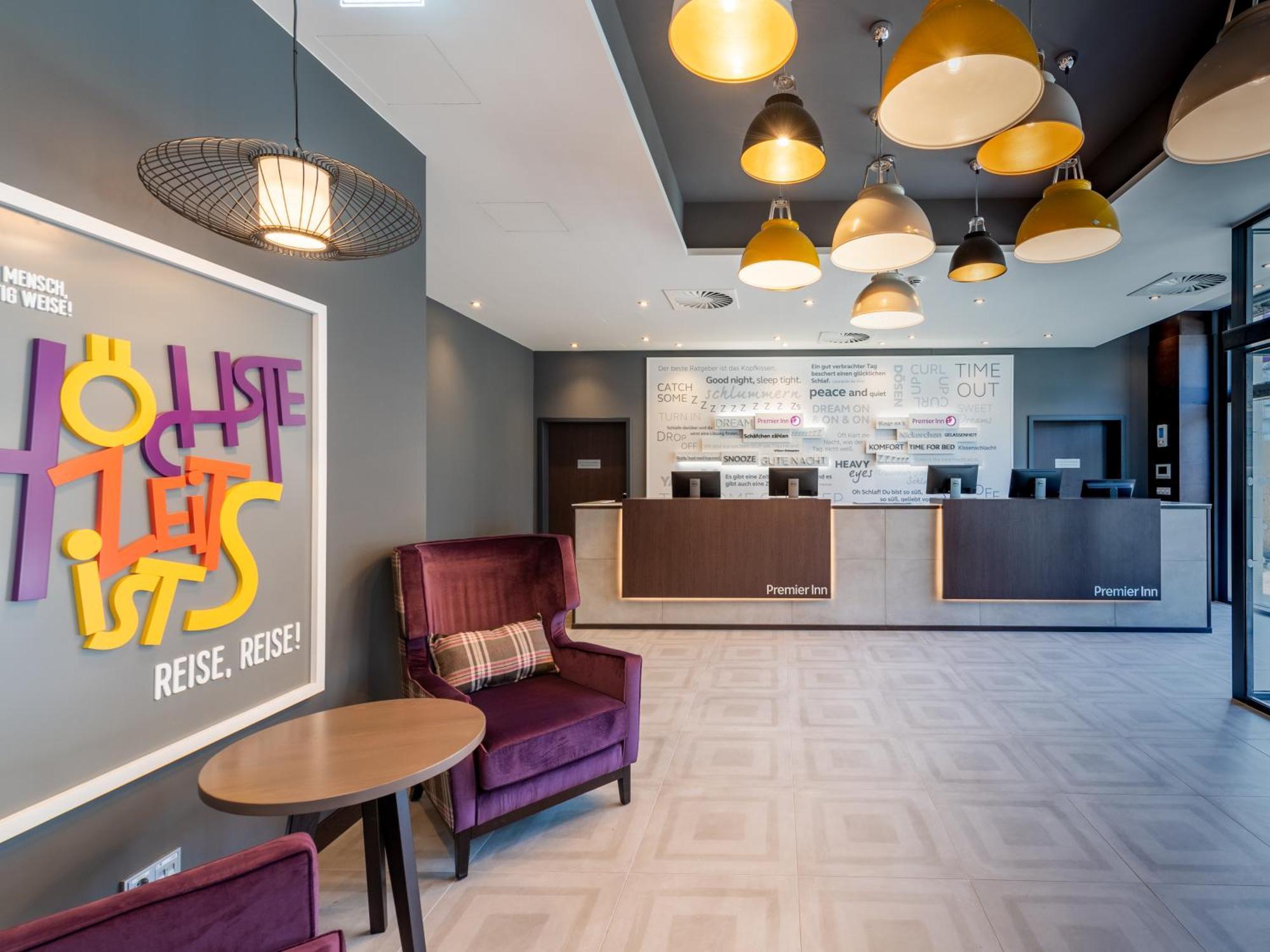 Premier Inn Muenchen City Zentrum Экстерьер фото